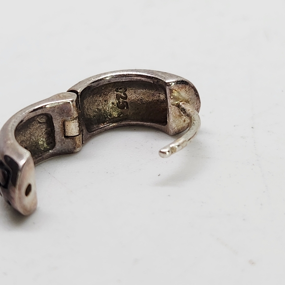 Silpada 925 Sterling Silver Geometric Filigree Hoop Earrings P0837 Retired - Picture 11 of 13